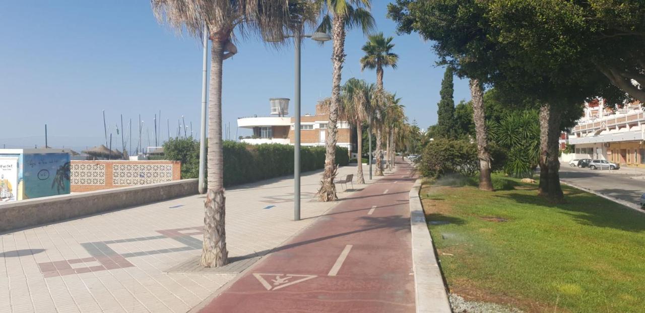 Casa 1ª Linea Paseo Maritimo Torre Del Mar Leilighet Eksteriør bilde