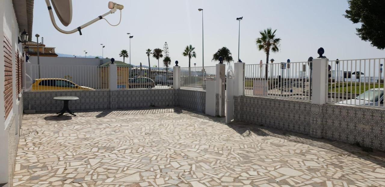 Casa 1ª Linea Paseo Maritimo Torre Del Mar Leilighet Eksteriør bilde